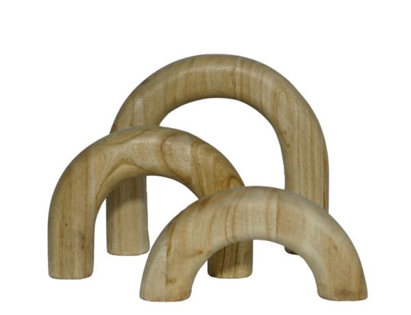 Natural wood arch sculptures